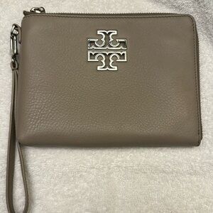 Tory Butch wristlet, taupe